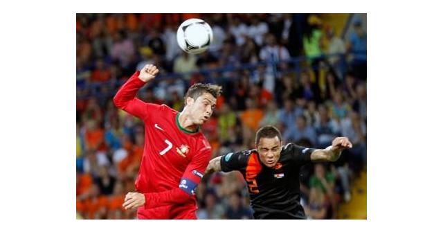 'รุ่งโรจน์ ยงฤทธิ์' ช่างภาพไทยในยูโร 2012